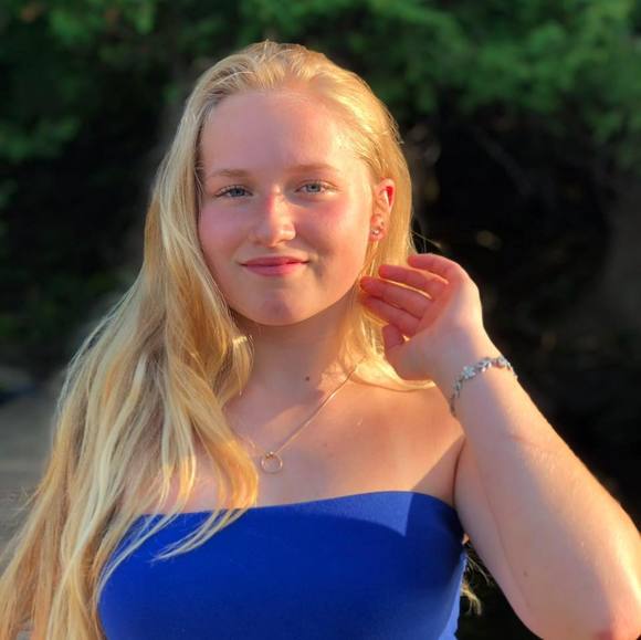 Meet your Posher, Kiandra - Picture 1 of 1